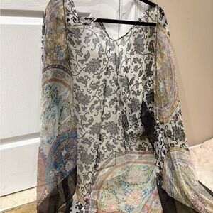 Elegant Sheer Patterned Kimono